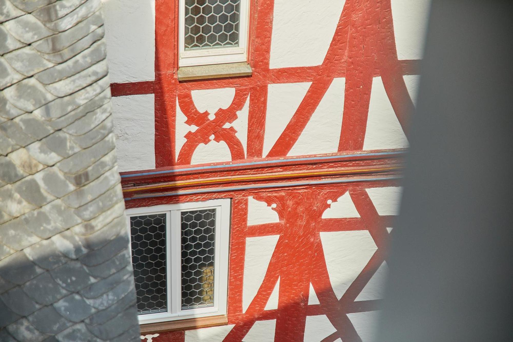 Fachwerkperle Am Historischen Marktplatz Bernkastel-Kues Exterior foto